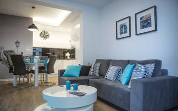 Фото номера Апартаменты с 2 спальнями Апартаменты Apartament Bridge г. Вроцлав 46