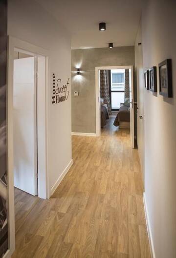 Фото номера Апартаменты с 2 спальнями Апартаменты Apartament Bridge г. Вроцлав 44