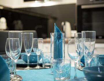 Фото номера Апартаменты с 2 спальнями Апартаменты Apartament Bridge г. Вроцлав 27