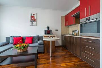 Фото номера Апартаменты-студио 24 Апартаменты Mala Italia Apartments г. Вроцлав 3