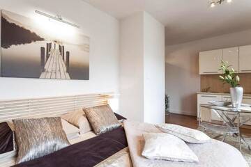 Фото номера Стандартный номер-студио Апартаменты Apartament24Premium г. Вроцлав 12