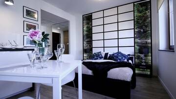 Фото номера Улучшенный номер-студио Апартаменты Apartament24Premium г. Вроцлав 3