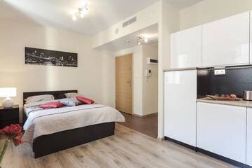 Фото номера Номер-студио эконом-класса Апартаменты Apartament24Premium г. Вроцлав 7