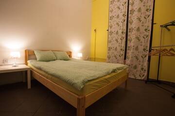 Фото номера Небольшой двухместный номер с 1 кроватью Хостелы Locomotive Hostel г. Вроцлав 6
