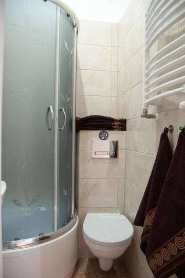 Фото номера Апартаменты-студио 3 Хостелы hostelswidnicka24 г. Вроцлав 5