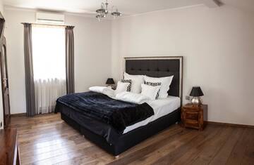Фото номера Люкс с 2 спальнями Отель Grape Hotel г. Вроцлав 5