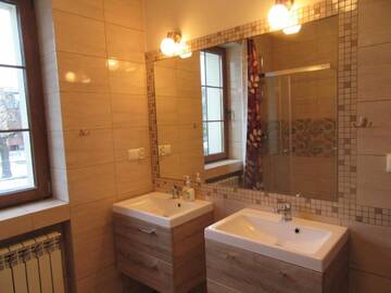 Фото номера Семейный номер с террасой Хостелы Hostel Rumiankowy - Airport Hostel г. Вроцлав 12