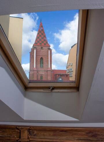 Фото номера Четырехместный номер с собственной ванной комнатой Апарт-отели Five Stars Bed&amp;Breakfast г. Вроцлав 4