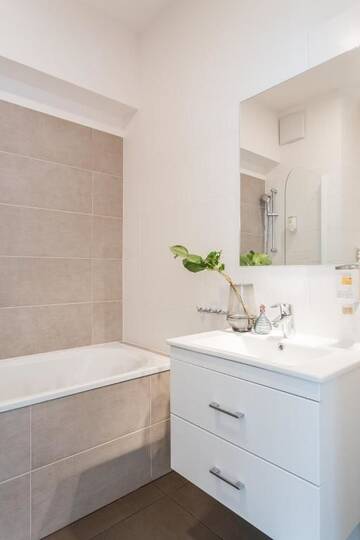 Фото номера Двухуровневые апартаменты Апарт-отели Deluxe Apartments by The Railway Station г. Вроцлав 43
