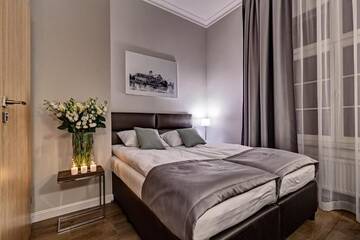 Фото номера Двухместный номер Делюкс с 1 кроватью Апарт-отели Joyinn Aparthotel г. Вроцлав 18