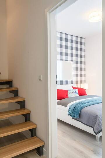 Фото номера Апартаменты с 2 спальнями и мезонином Апартаменты Apartament24 Dąbrowskiego г. Вроцлав 6