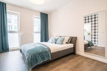 Фото номера Улучшенные апартаменты Апартаменты Apartament24 Dąbrowskiego г. Вроцлав 12