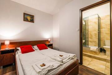Фото номера Апартаменты повышенной комфортности Апартаменты Galeria Italiana Apartments г. Вроцлав 3