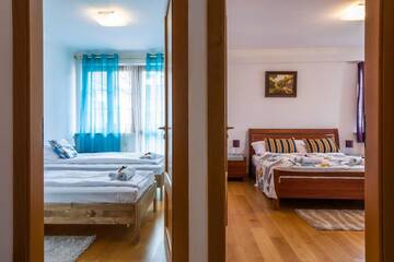 Фото номера Апартаменты Делюкс Апартаменты Galeria Italiana Apartments г. Вроцлав 12