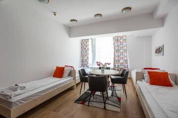 Фото номера Апартаменты с 2 спальнями Апартаменты Galeria Italiana Apartments г. Вроцлав 6