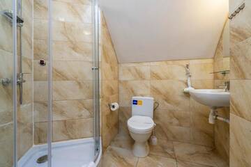 Фото номера Апартаменты с 3 спальнями Апартаменты Galeria Italiana Apartments г. Вроцлав 6