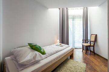 Фото номера Апартаменты с 3 спальнями Апартаменты Galeria Italiana Apartments г. Вроцлав 3