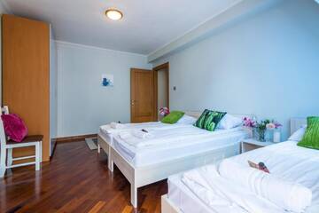 Фото номера Апартаменты повышенной комфортности Апартаменты Galeria Italiana Apartments г. Вроцлав 6