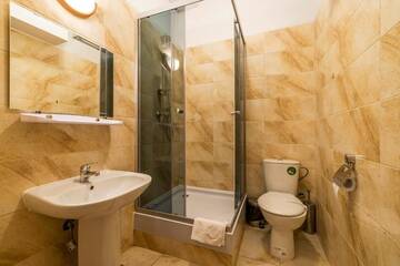 Фото номера Апартаменты повышенной комфортности Апартаменты Galeria Italiana Apartments г. Вроцлав 8