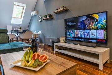 Фото номера Семейный суперлюкс Апартаменты Galeria Italiana Apartments г. Вроцлав 25