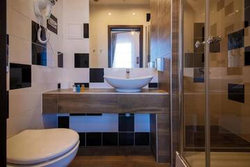 Фото номера Одноместный номер с собственной ванной комнатой Апарт-отели Boogie ApartHouse Old Town г. Вроцлав 11