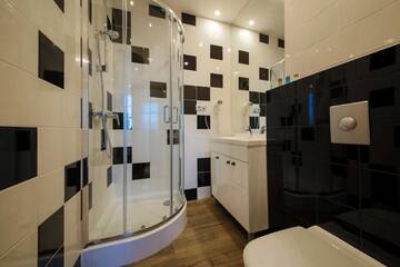 Фото номера Одноместный номер с собственной ванной комнатой Апарт-отели Boogie ApartHouse Old Town г. Вроцлав 3