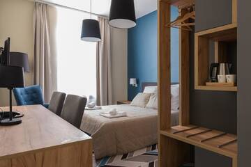 Фото номера Двухместный номер Делюкс с 1 кроватью Отель Hotel Traffic Wrocław г. Вроцлав 4