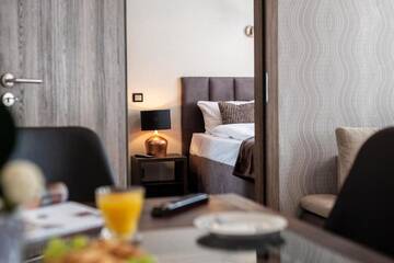 Фото номера Апартаменты Делюкс Апарт-отели Aparthotel New Lux г. Вроцлав 14