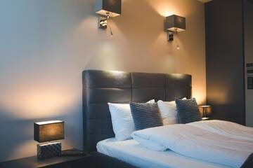 Фото номера Улучшенные апартаменты Апарт-отели Aparthotel New Lux г. Вроцлав 3