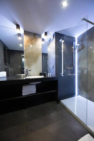 Фото номера Апартаменты с террасой Апарт-отели Aparthotel New Lux г. Вроцлав 25