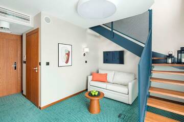 Фото номера Номер Делюкс с кроватью размера «queen-size» Отель Best Western Premier Hotel City Center г. Вроцлав 4