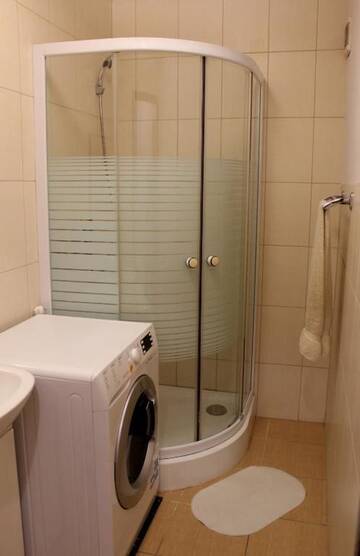 Фото номера Большой двухместный номер с 1 кроватью Гостевой дом Travel House Wroclaw г. Вроцлав 19