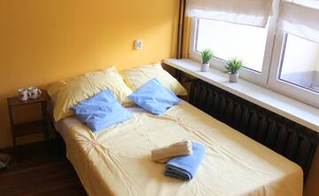 Фото номера Трехместный номер с общей ванной комнатой Гостевой дом Travel House Wroclaw г. Вроцлав 4