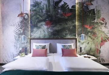 Фото номера Двухместный номер Делюкс с 1 кроватью Отель HOTEL ZOO г. Вроцлав 4
