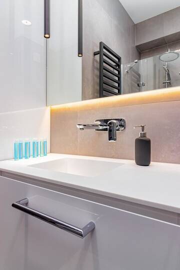 Фото номера Standard Apartment with sofa bed (3 Adults) Апарт-отели Odrzańska Residence Old Town г. Вроцлав 7