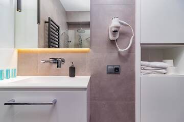 Фото номера Standard Apartment with sofa bed (3 Adults) Апарт-отели Odrzańska Residence Old Town г. Вроцлав 5