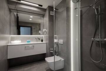 Фото номера Standard Apartment with sofa bed (3 Adults) Апарт-отели Odrzańska Residence Old Town г. Вроцлав 45