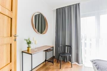 Фото номера Люкс с 1 спальней Апарт-отели COIN Apartamenty Krakowska г. Вроцлав 7