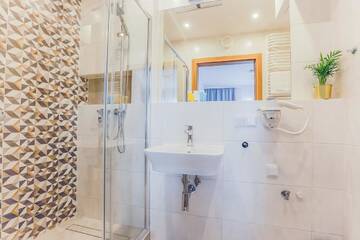 Фото номера Номер-студио Делюкс Апарт-отели COIN Apartamenty Krakowska г. Вроцлав 2