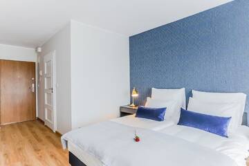 Фото номера Номер-студио Делюкс с кроватью размера &quot;king-size&quot; Апарт-отели COIN Apartamenty Krakowska г. Вроцлав 13