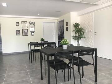 Фото Хостелы Hostel Opolska 11-19 г. Вроцлав 1