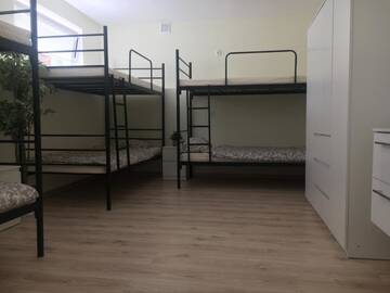 Фото Хостелы Hostel Opolska 11-19 г. Вроцлав 2