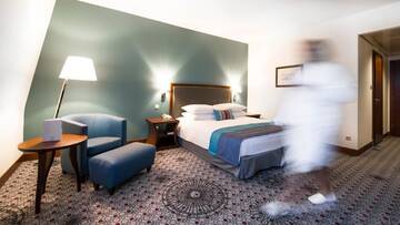 Фото номера Полулюкс Отель Radisson Blu Hotel Wroclaw г. Вроцлав 3