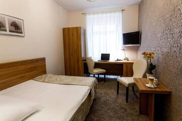 Фото номера Двухместный номер эконом-класса с 1 кроватью Отель Hotel Patio г. Вроцлав 5